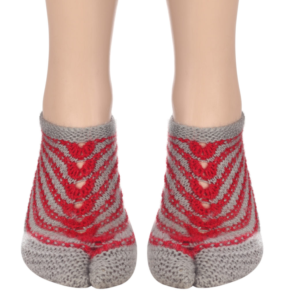 Handmade Woolen Socks 100% soft KC Women Socks (Grey & Red) peacock lining  design #BEGINNING