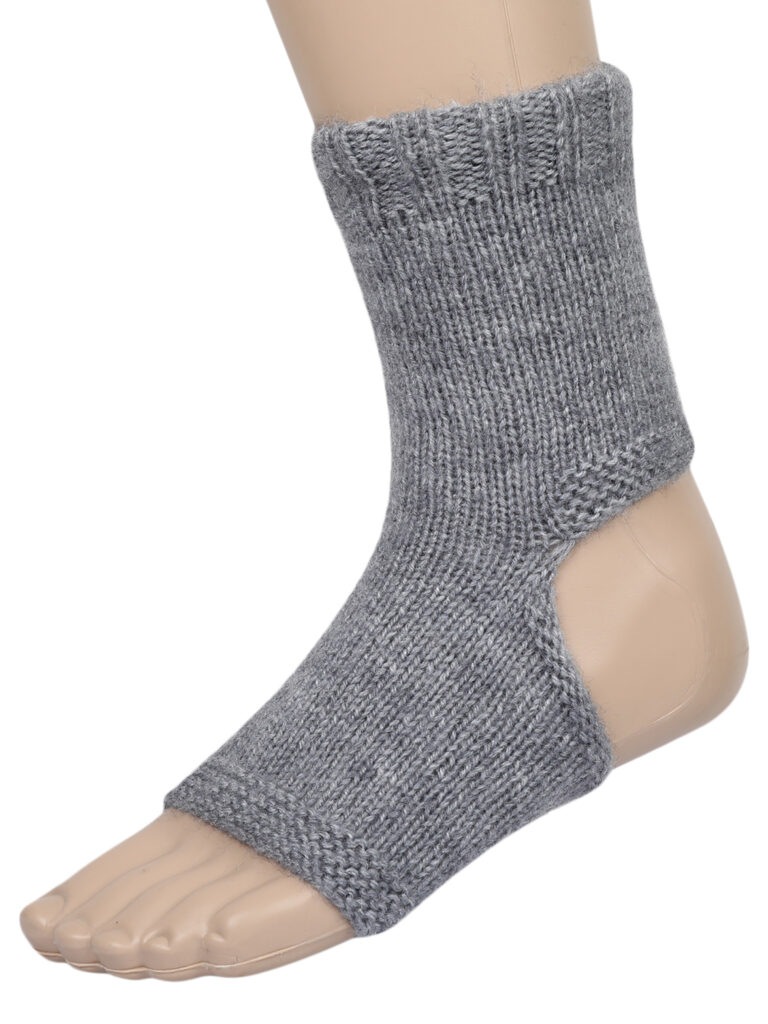Toeless flip flop discount socks